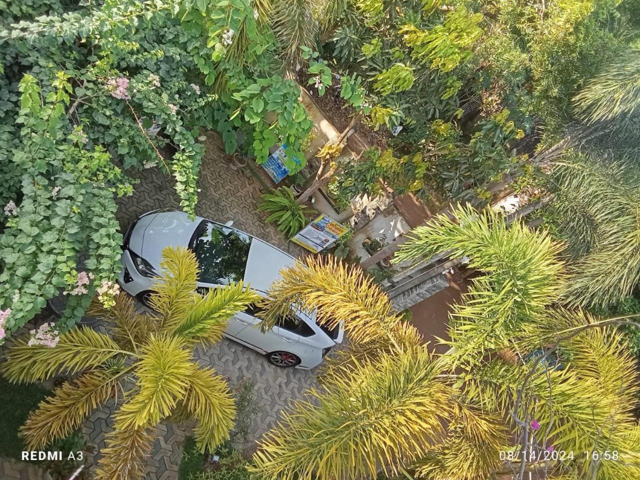 Hotel Awon Mirissa Exterior foto